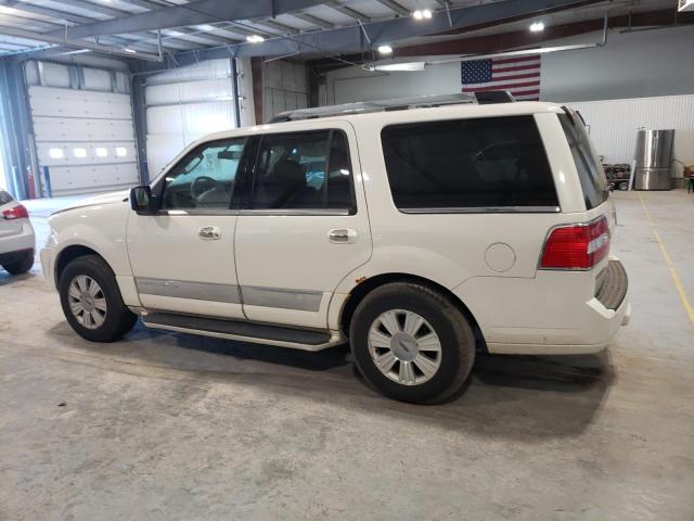 5LMFU28517LJ01074 - 2007 LINCOLN NAVIGATOR CREAM photo 2