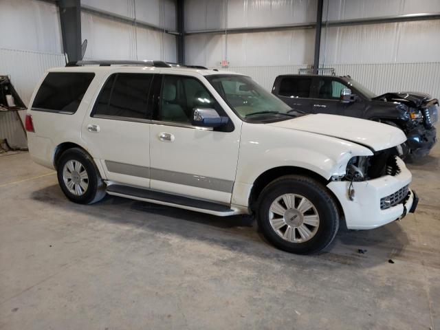 5LMFU28517LJ01074 - 2007 LINCOLN NAVIGATOR CREAM photo 4