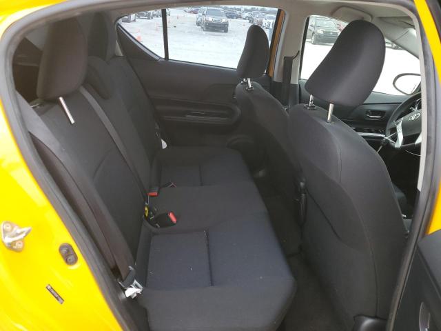 JTDKDTB34F1104287 - 2015 TOYOTA PRIUS C YELLOW photo 10