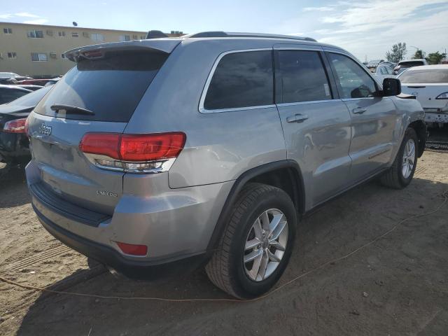 1C4RJEAG4JC172562 - 2018 JEEP GRAND CHER LAREDO Gümüş fotoğraf 3