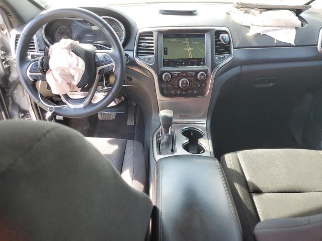 1C4RJEAG4JC172562 - 2018 JEEP GRAND CHER LAREDO Gümüş fotoğraf 8