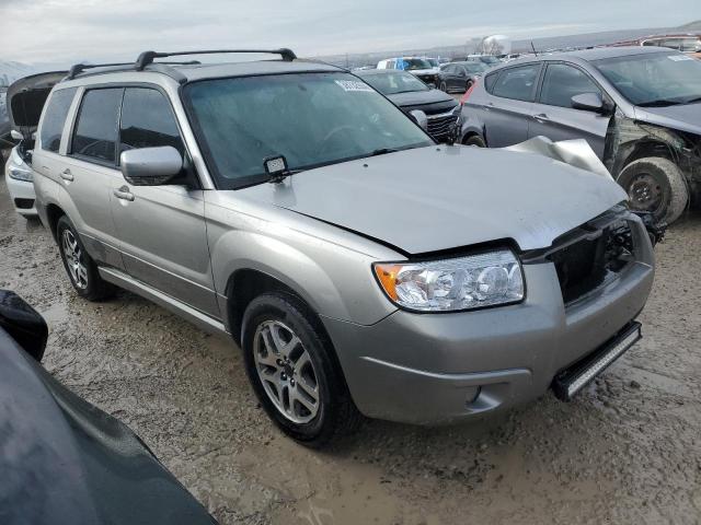 JF1SG67696H743533 - 2006 SUBARU FORESTER 2.5X LL BEAN SILVER photo 4