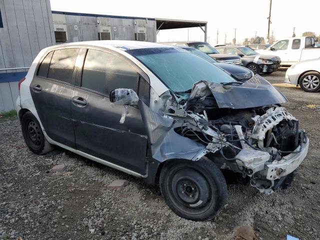 JTDKT4K31B5336678 - 2011 TOYOTA YARIS WHITE photo 4