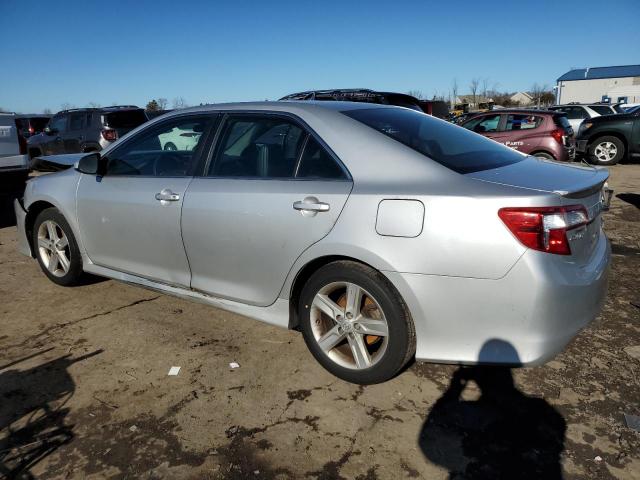 4T1BF1FK1EU348424 - 2014 TOYOTA CAMRY L SILVER photo 2