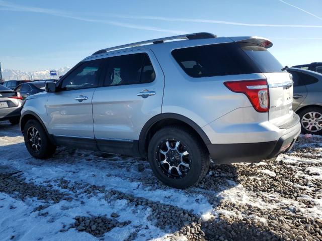 1FM5K8D84DGC61140 - 2013 FORD EXPLORER XLT SILVER photo 2