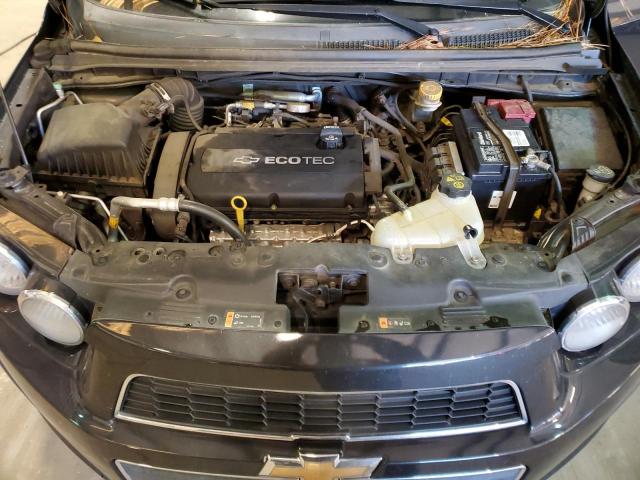 1G1JA5SHXF4215638 - 2015 CHEVROLET SONIC LS შავი ფოტო 11
