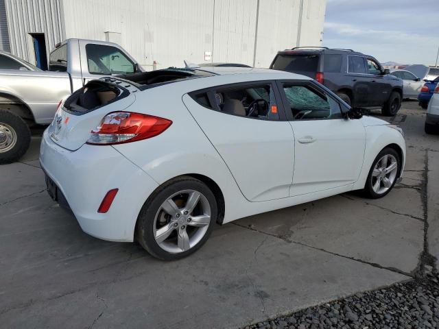 KMHTC6AD6CU080261 - 2012 HYUNDAI VELOSTER WHITE photo 3