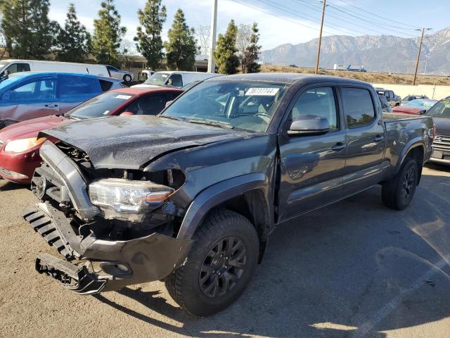 3TMBZ5DN9LM025837 - 2020 TOYOTA TACOMA DOUBLE CAB GRAY photo 1