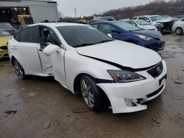 JTHBK262X85076670 - 2008 LEXUS IS 250 WHITE photo 4