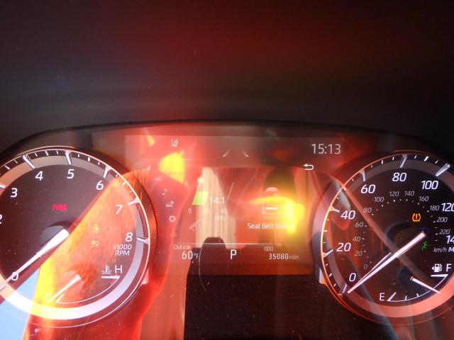 5TDGZRBH7NS560338 - 2022 TOYOTA HIGHLANDER XLE Blanco foto 9