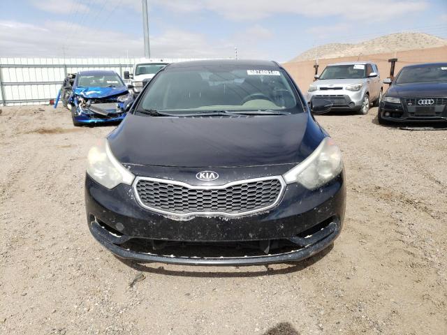 KNAFX4A65G5560042 - 2016 KIA FORTE LX BLACK photo 5