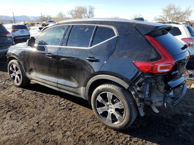 YV4162UL3N2721747 - 2022 VOLVO XC40 T5 INSCRIPTION BLACK photo 2