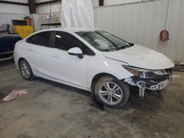 1G1BE5SM2H7216905 - 2017 CHEVROLET CRUZE LT WHITE photo 4