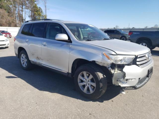 5TDBK3EH8CS154895 - 2012 TOYOTA HIGHLANDER BASE SILVER photo 4