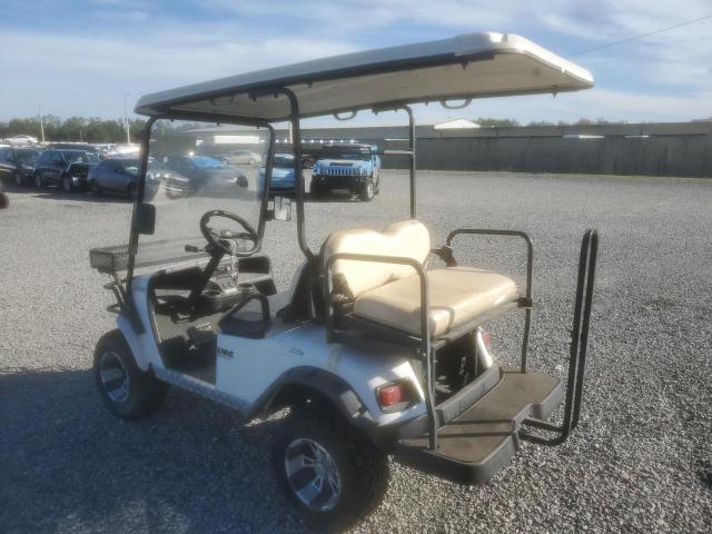 TKRY000757 - 2018 CLUB GOLFCART WHITE photo 3