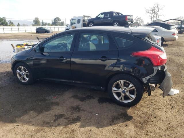 1FAHP3K22CL171520 - 2012 FORD FOCUS SE BLACK photo 2