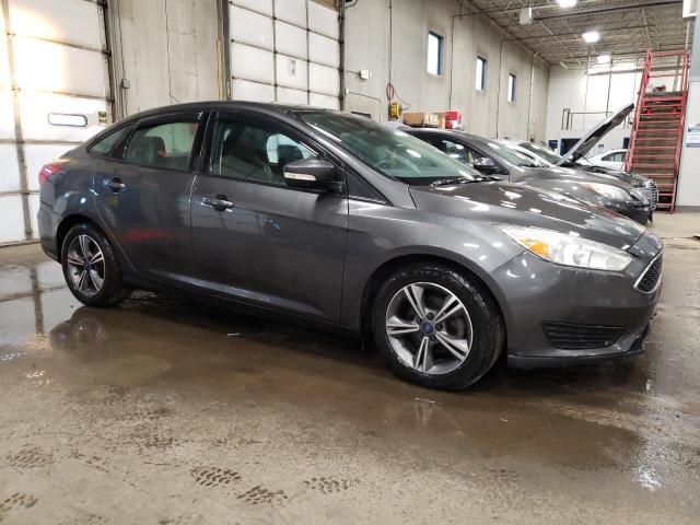 1FADP3FE2GL293691 - 2016 FORD FOCUS SE GRAY photo 4