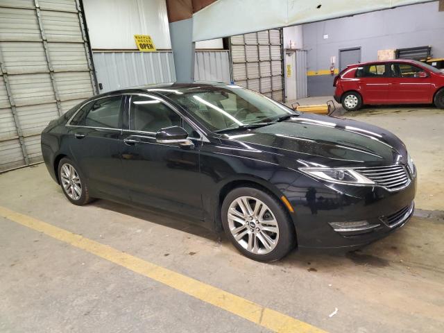 3LN6L2G92GR617035 - 2016 LINCOLN MKZ BLACK photo 4