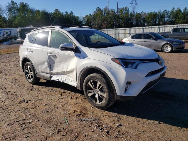 JTMRFREV5JJ250070 - 2018 TOYOTA RAV4 ADVENTURE WHITE photo 4