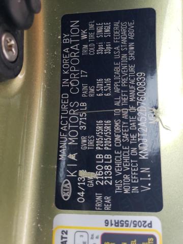 KNDJT2A52D7600839 - 2013 KIA SOUL GREEN photo 13