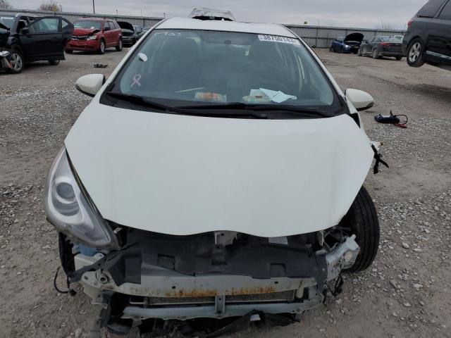 JTDKDTB37F1109449 - 2015 TOYOTA PRIUS C WHITE photo 5