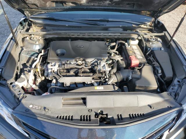 4T1B11HK0JU614716 - 2018 TOYOTA CAMRY L BLUE photo 11