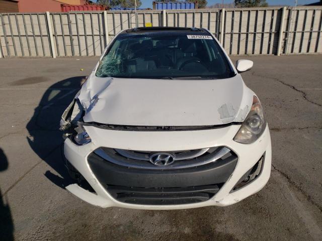 KMHD35LE0DU040666 - 2013 HYUNDAI ELANTRA GT WHITE photo 5