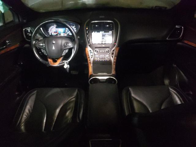 2LMPJ8LR0JBL31407 - 2018 LINCOLN MKX RESERVE فضي صورة 8