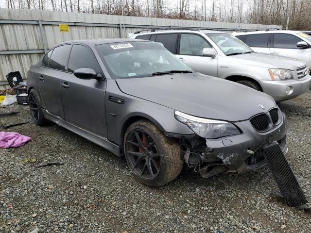 WBSNB93516B583132 - 2006 BMW M5 GRAY photo 4