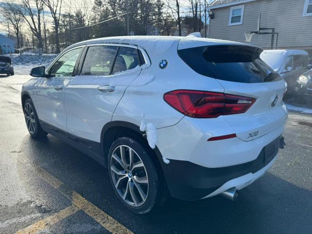 WBXYJ5C34JEF78180 - 2018 BMW X2 XDRIVE28I WHITE photo 2