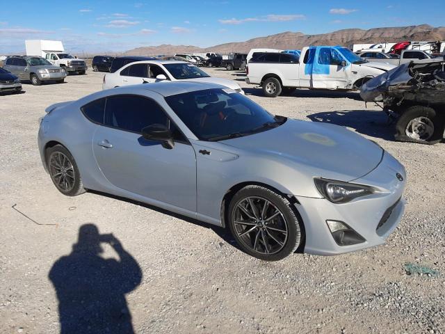 JF1ZNAA13D2731429 - 2013 TOYOTA SCION FR-S SILVER photo 4