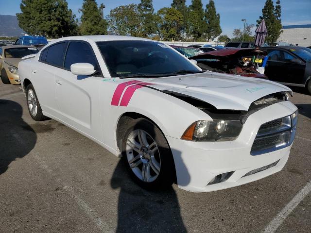2B3CL3CG8BH606791 - 2011 DODGE CHARGER WHITE photo 4