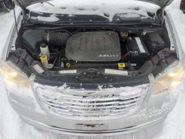 2A4RR5DG1BR681807 - 2011 CHRYSLER TOWN & COU TOURING 银色 照片 12