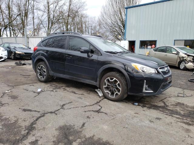 JF2GPANC0H8226198 - 2017 SUBARU CROSSTREK LIMITED BLACK photo 4