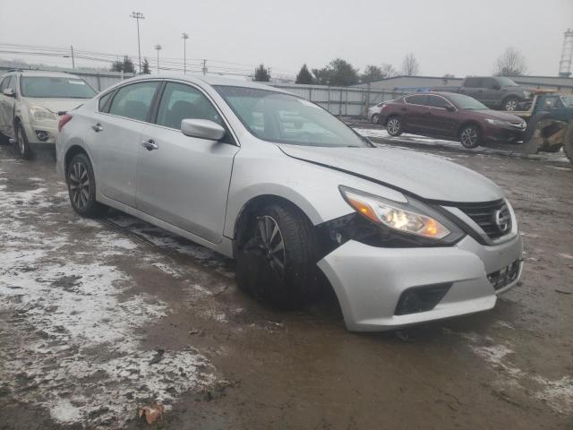 1N4AL3AP6HC268348 - 2017 NISSAN ALTIMA 2.5 SILVER photo 4