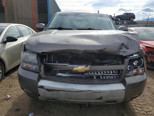 1GNSKJE33BR333116 - 2011 CHEVROLET SUBURBAN K1500 LT SILVER photo 5