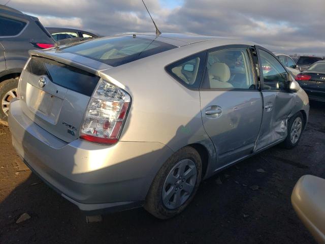 JTDKB20U183376654 - 2008 TOYOTA PRIUS SILVER photo 3