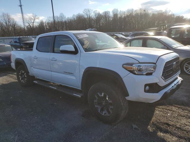 3TMDZ5BN8JM050883 - 2018 TOYOTA TACOMA DOUBLE CAB 白色 照片 4