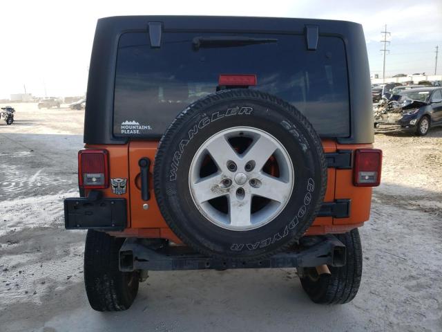 1J4BA3H15BL515818 - 2011 JEEP WRANGLER U SPORT Помаранчевий фото 6