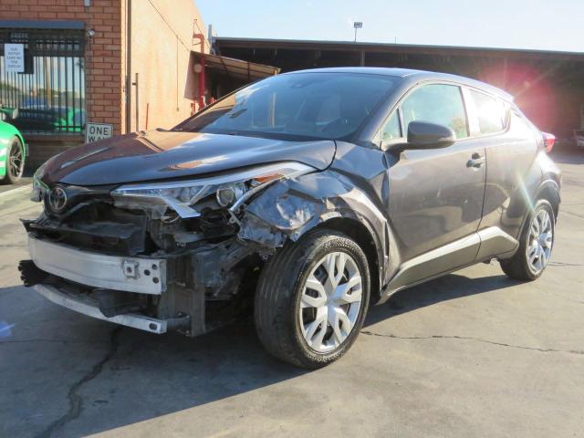 JTNKHMBX5K1037721 - 2019 TOYOTA C-HR XLE GRAY photo 2