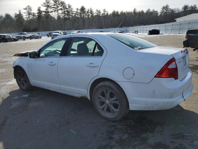 3FAHP0HA7CR215297 - 2012 FORD FUSION SE WHITE photo 2