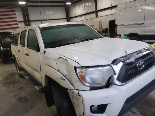 5TFJU4GN8FX073165 - 2015 TOYOTA TACOMA DOUBLE CAB PRERUNNER WHITE photo 4