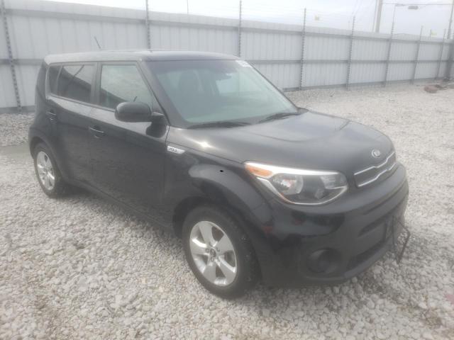 KNDJN2A20J7572812 - 2018 KIA SOUL BLACK photo 4