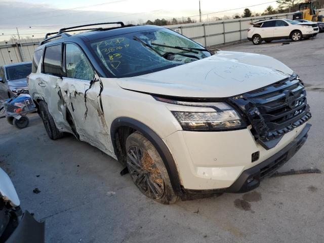 5N1DR3CB1NC235269 - 2022 NISSAN PATHFINDER SL WHITE photo 4