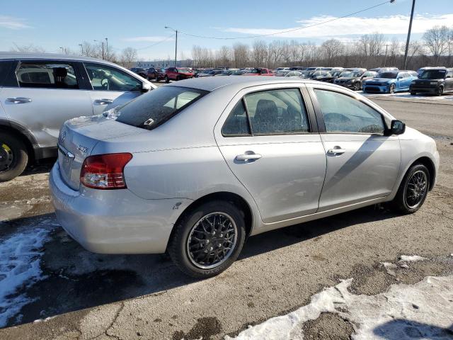 JTDBT923071031491 - 2007 TOYOTA YARIS SILVER photo 3