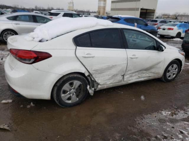 3KPFK4A77HE096008 - 2017 KIA FORTE LX WHITE photo 3