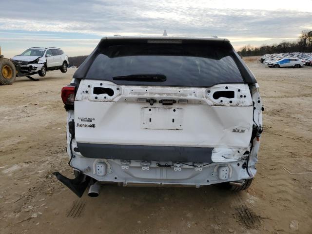 2T3W1RFV6LW065627 - 2020 TOYOTA RAV4 XLE WHITE photo 6