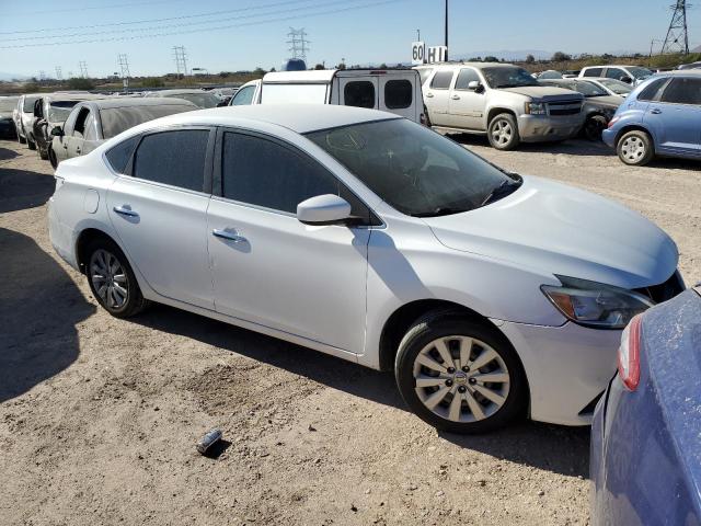 3N1AB7AP9JY325114 - 2018 NISSAN SENTRA S WHITE photo 4