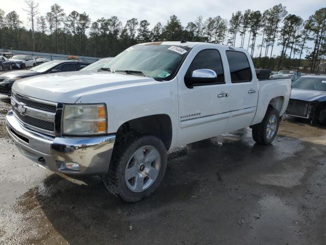 3GCPCSE02BG358340 - 2011 CHEVROLET SILVERADO C1500 LT WHITE photo 1