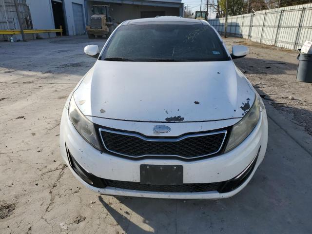 5XXGR4A61DG213493 - 2013 KIA OPTIMA SX WHITE photo 5